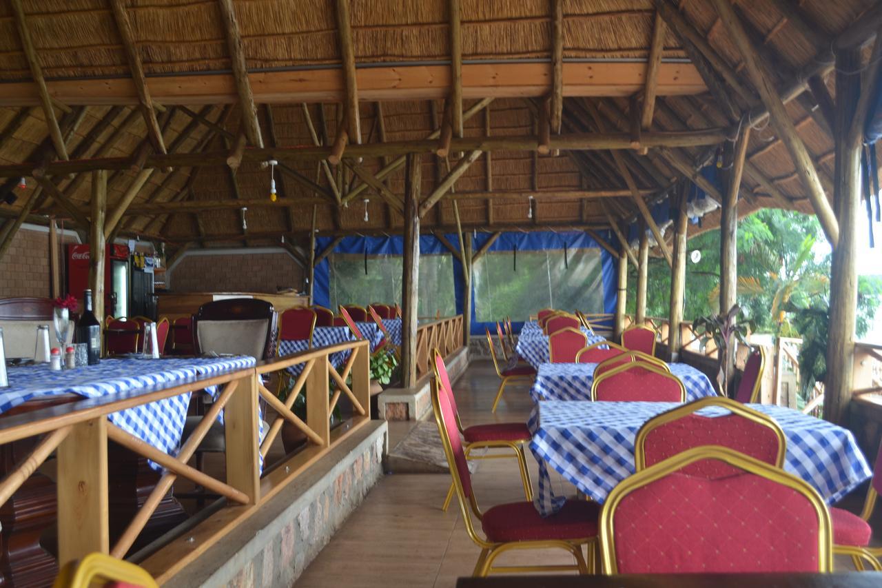 אנטבה The Palms Beach Hotel And Restaurant Limited מראה חיצוני תמונה